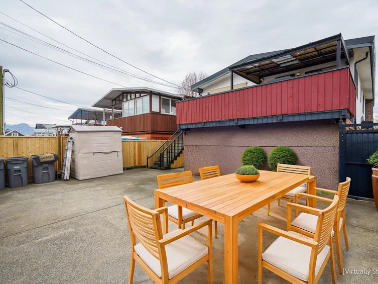 1249 E 31st Avenue, Vancouver, BC, V5V 5B3 - 5