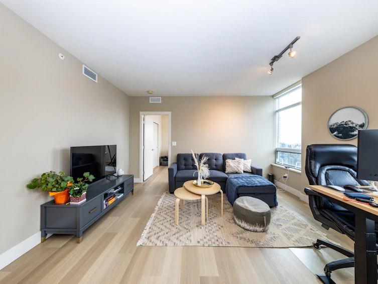 1506-15152 Russell Avenue, Surrey, BC, V4B 0A3 - 8