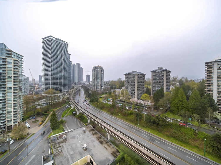 1905-2200 Douglas Road, Burnaby, BC, V5C 0G8 - 17