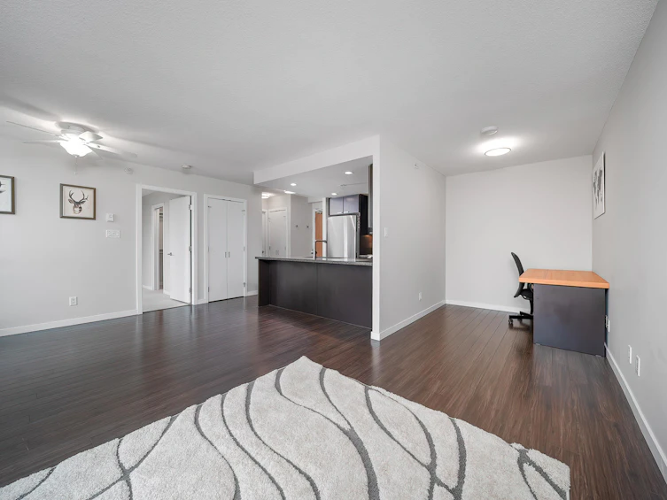 1905-2200 Douglas Road, Burnaby, BC, V5C 0G8 - 5
