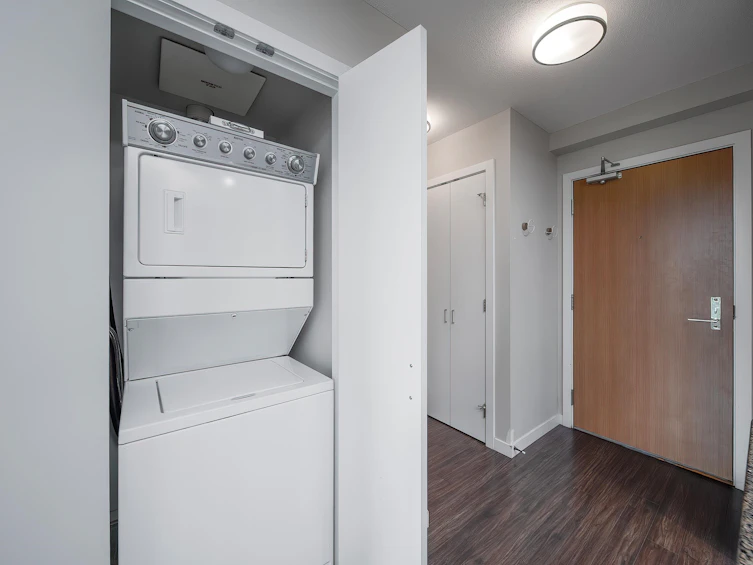 1905-2200 Douglas Road, Burnaby, BC, V5C 0G8 - 15