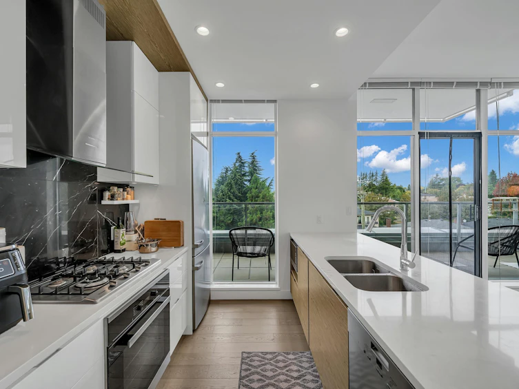 501-6733 Cambie Street, Vancouver, BC, V6P 3H1 - 11