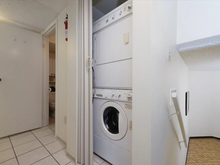 5-230 W 15th Street, North Vancouver, BC, V7M 1S3 - 23