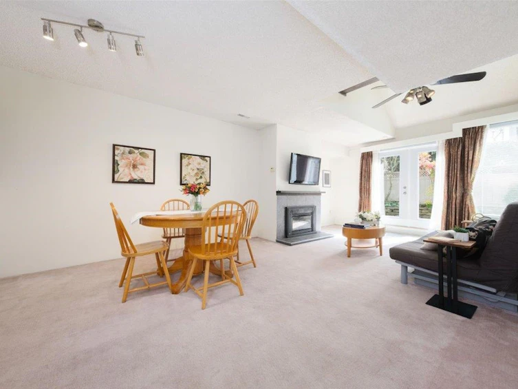 5-230 W 15th Street, North Vancouver, BC, V7M 1S3 - 5