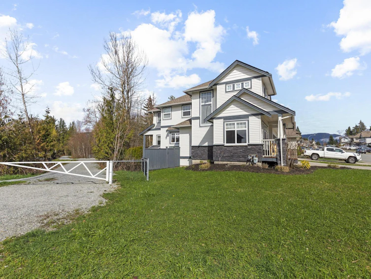 33101 Dalke Avenue, Mission, BC, V2V 0A3 - 33