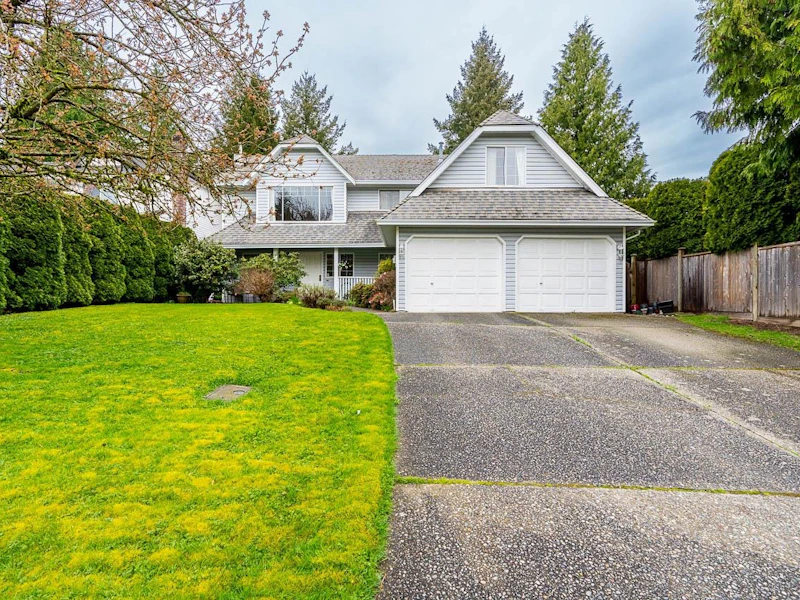 6075 133b Street, Surrey BC V3X 2K5