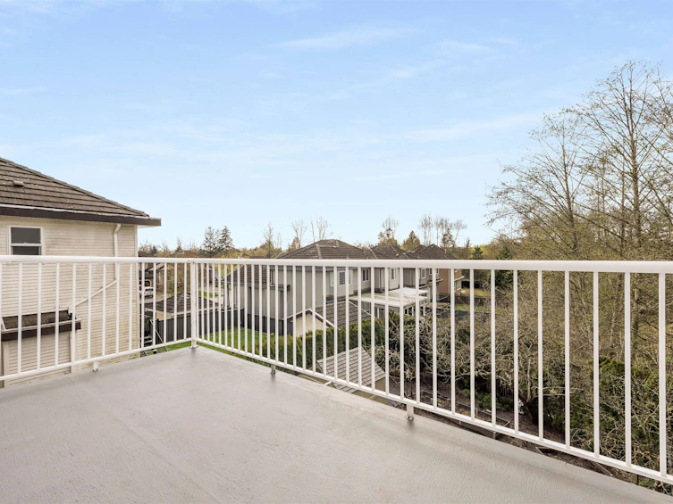 9061 141a Street, Surrey, BC, V3V 8E1 - 20