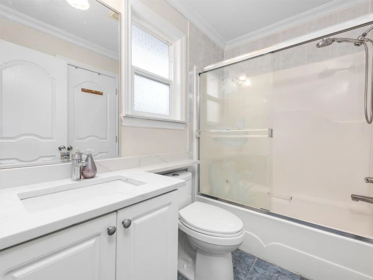 9061 141a Street, Surrey, BC, V3V 8E1 - 25
