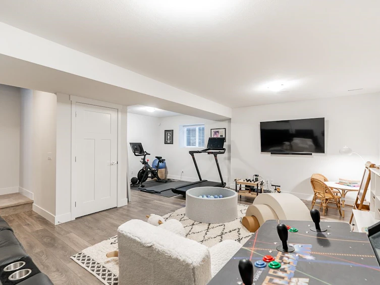 16487 25 Avenue, Surrey, BC, V3Z 0S2 - 27
