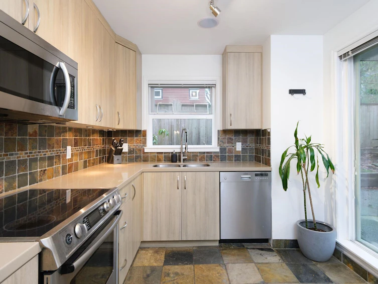 103-788 W 14th Avenue, Vancouver, BC, V5Z 1P9 - 22
