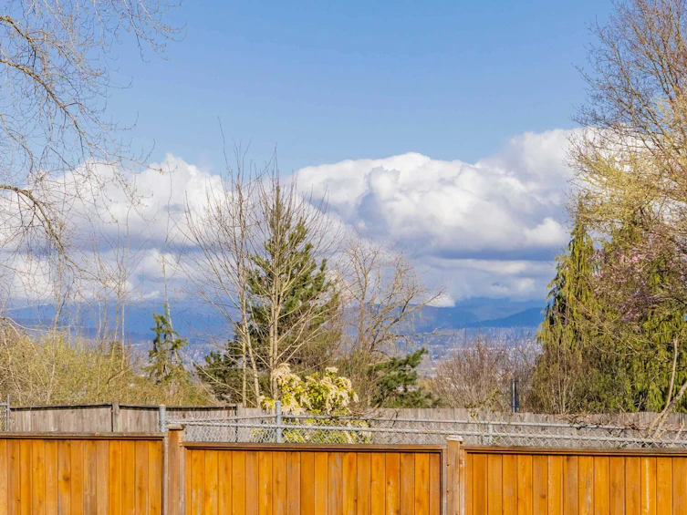 3641 Latimer Street, Abbotsford, BC, V2S 6X5 - 31