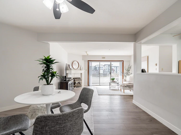 203-5377 201a Street, Langley, BC, V3A 1S7 - 10