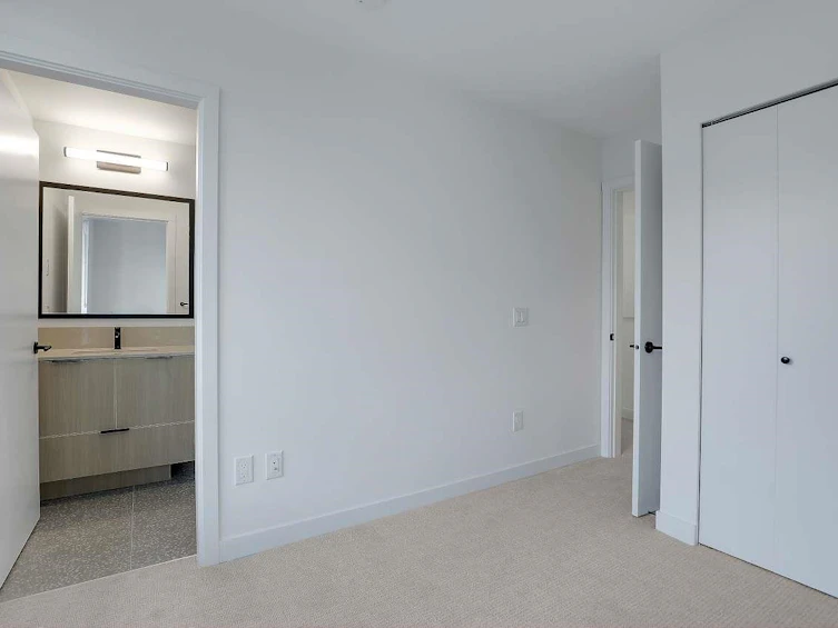 TH4-9456 134 Street, Surrey, BC, V3V 0G8 - 24