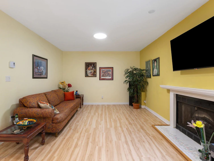 1501 Ostler Court, North Vancouver, BC, V7G 2P1 - 34