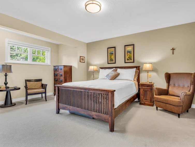885 Canyon Boulevard, North Vancouver, BC, V7R 2J7 - 19