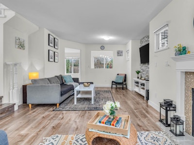 43-13499 92 Avenue - 5