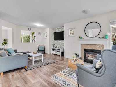 43-13499 92 Avenue - 4
