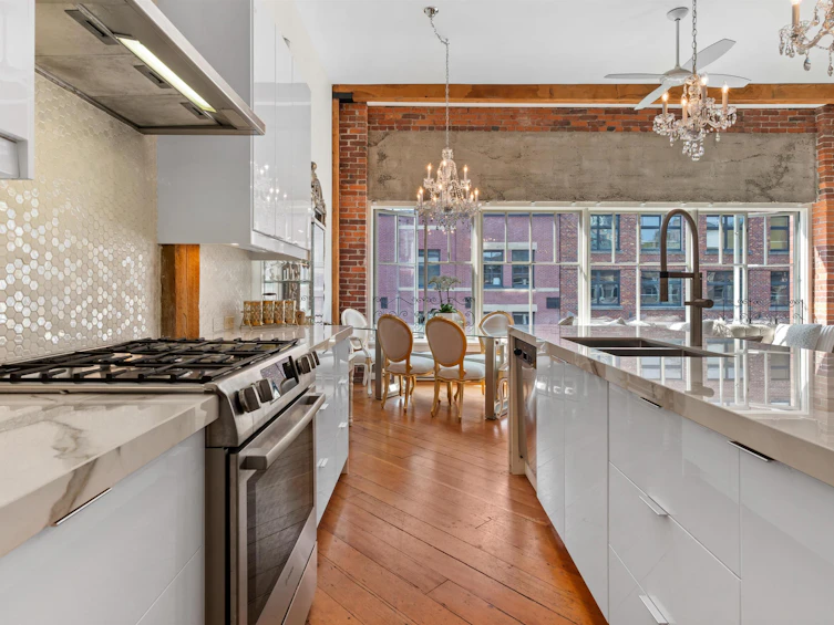 PH1-1178 Hamilton Street, Vancouver, BC, V6B 2S2 - 10