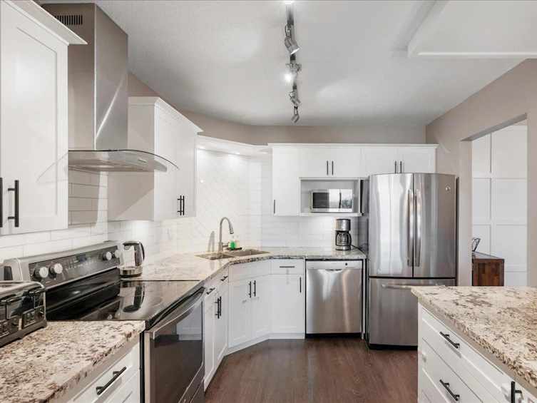 310-19835 64 Avenue, Langley, BC, V2Y 1L8 - 10