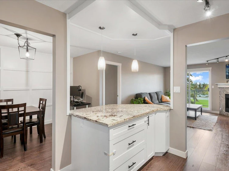 310-19835 64 Avenue, Langley, BC, V2Y 1L8 - 11