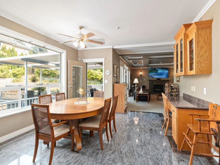 18575 55 Avenue, Surrey, BC, V3S 9E5 - 9