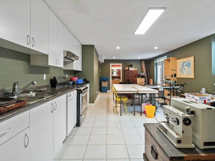 18575 55 Avenue, Surrey, BC, V3S 9E5 - 29