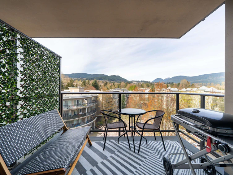 702-2959 Glen Drive, Coquitlam, BC, V3B 0B8 - 2