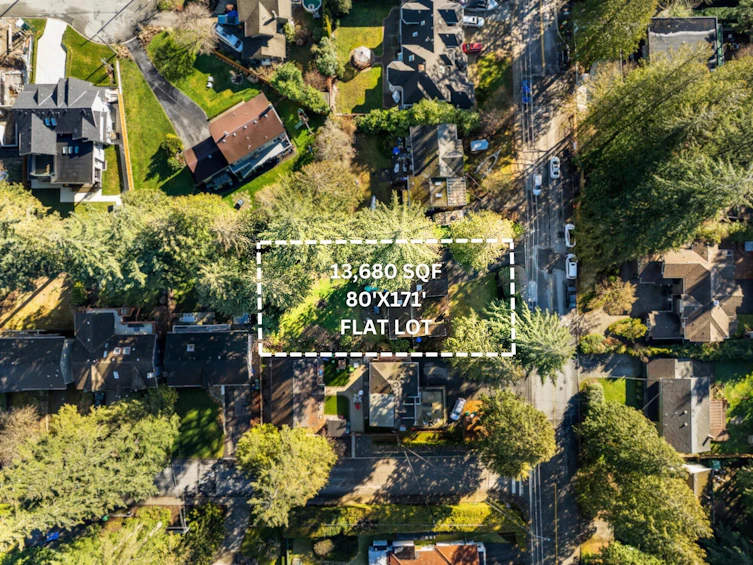 1090 Handsworth Road, North Vancouver, BC, V7R 2A6