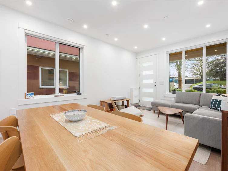 3346 E 8th Avenue, Vancouver, BC, V5M 1X9 - 15