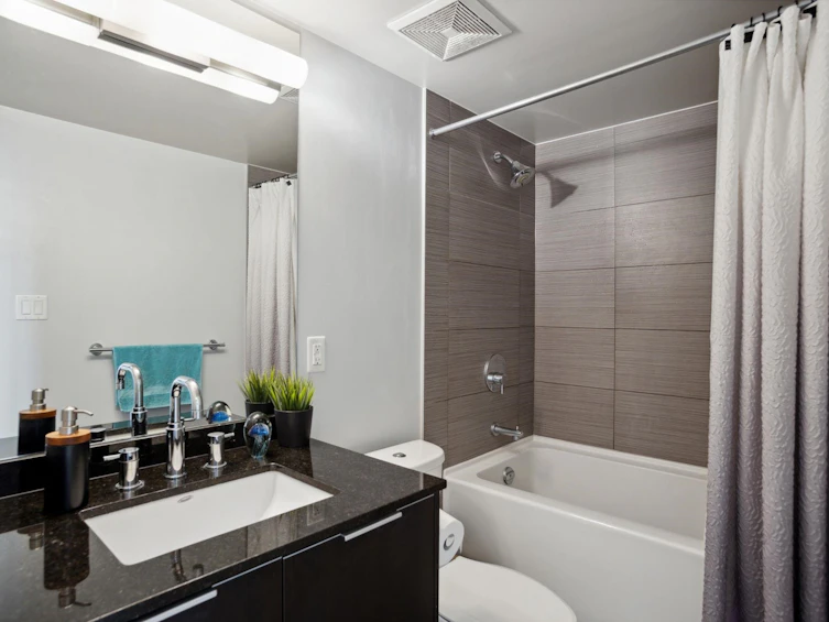 1401-445 W 2nd Avenue, Vancouver, BC, V5Y 0E8 - 16