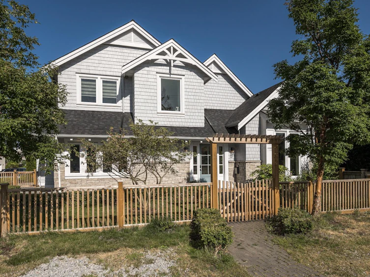 96 67 Street, Delta, BC, V4L 1L8