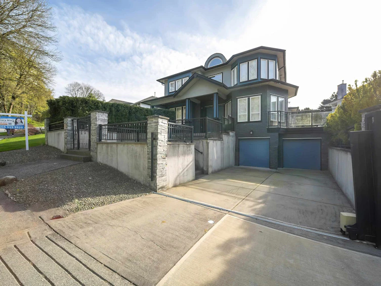 8146 Lakefield Drive, Burnaby, BC, V5E 4G6 - 2