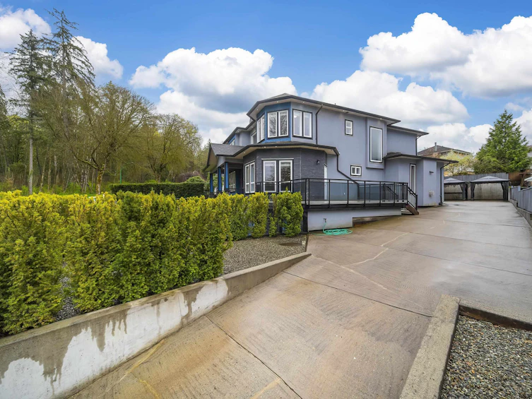 8146 Lakefield Drive, Burnaby, BC, V5E 4G6 - 5