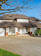 664 Swan Place