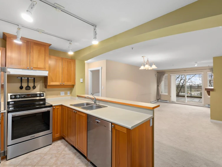 112-1432 Parkway Boulevard, Coquitlam, BC, V3E 3L9 - 15