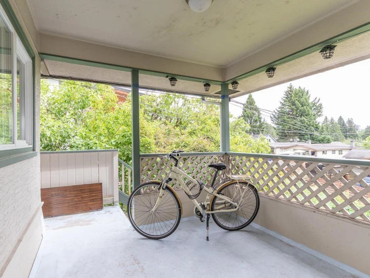 341 W 24th Street, North Vancouver, BC, V7M 2C7 - 8