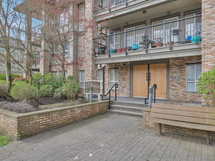 403-8717 160 Street, Surrey, BC, V4N 5X7