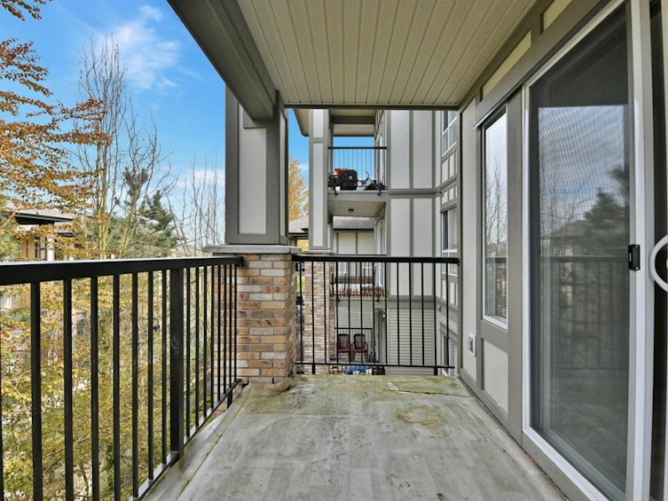 403-8717 160 Street, Surrey, BC, V4N 5X7 - 3