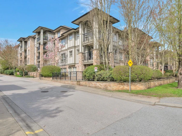 403-8717 160 Street, Surrey, BC, V4N 5X7 - 11