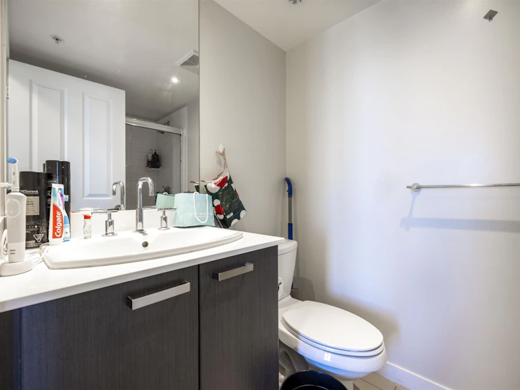 2203-6688 Arcola Street, Burnaby, BC, V5E 0B3 - 32