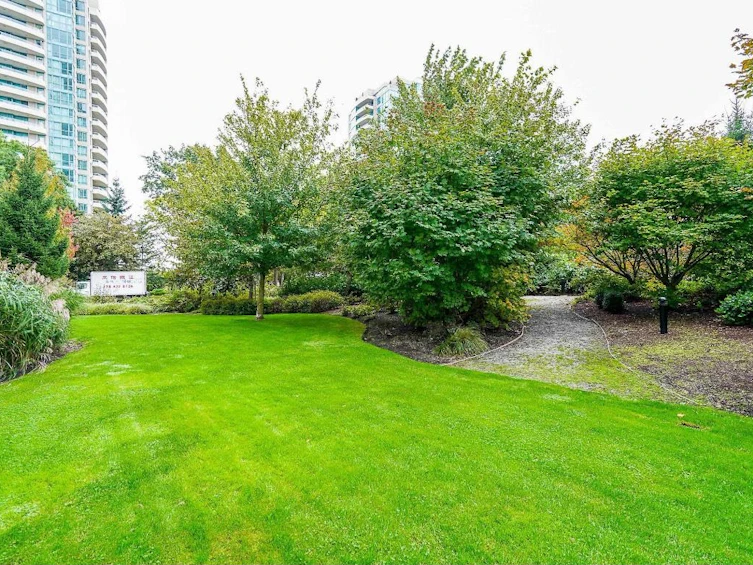 2203-6688 Arcola Street, Burnaby, BC, V5E 0B3 - 5