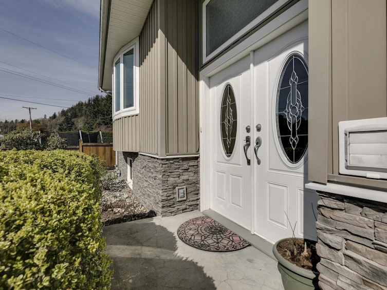 34543 Dann Avenue, Mission, BC, V2V 6P6 - 3
