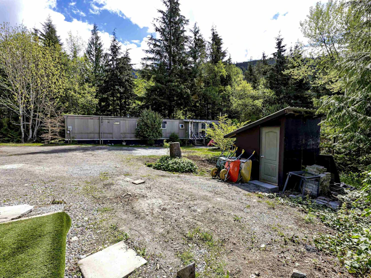 966 Copper Drive, Squamish, BC, V0N 1J0 - 32