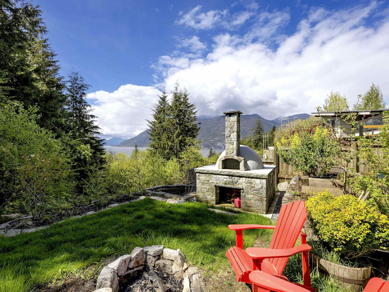 966 Copper Drive, Squamish BC
