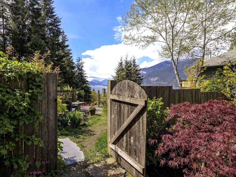 966 Copper Drive, Squamish, BC, V0N 1J0 - 25