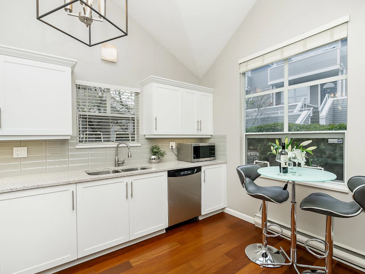 104-222 W 4th Street, North Vancouver, BC, V7M 1H7 - 7