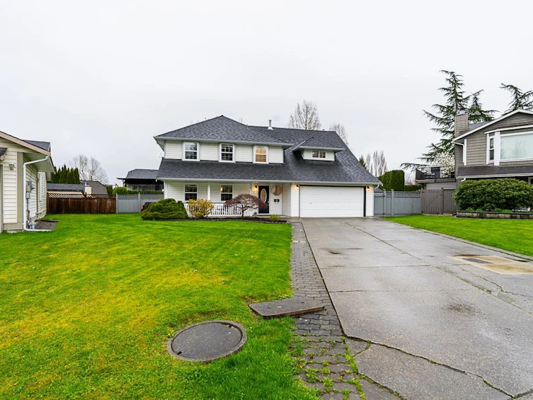 6092 173a Street, Surrey, BC, V3S 6Y3 - 3