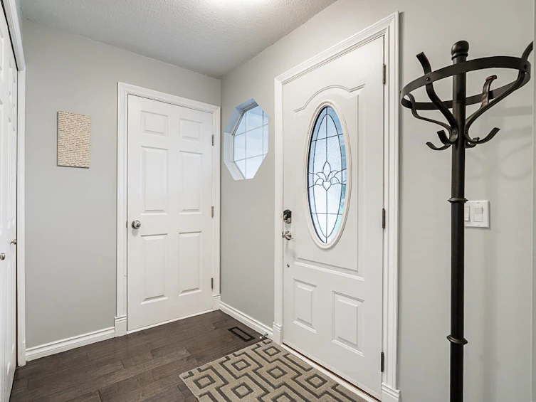 6092 173a Street, Surrey, BC, V3S 6Y3 - 5