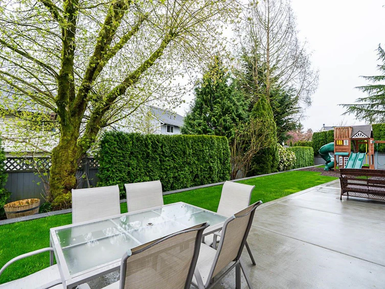 6092 173a Street, Surrey, BC, V3S 6Y3 - 35