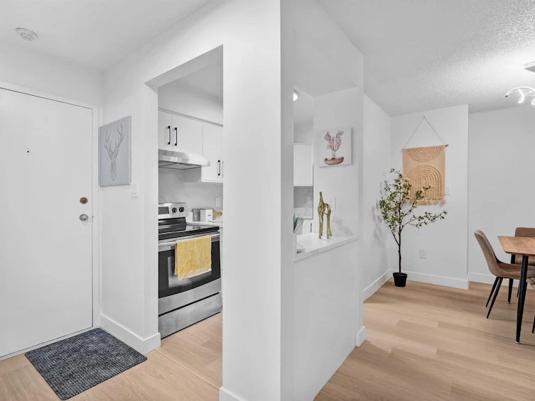 103-110 Seventh Street, New Westminster, BC, V3M 5W5 - 4